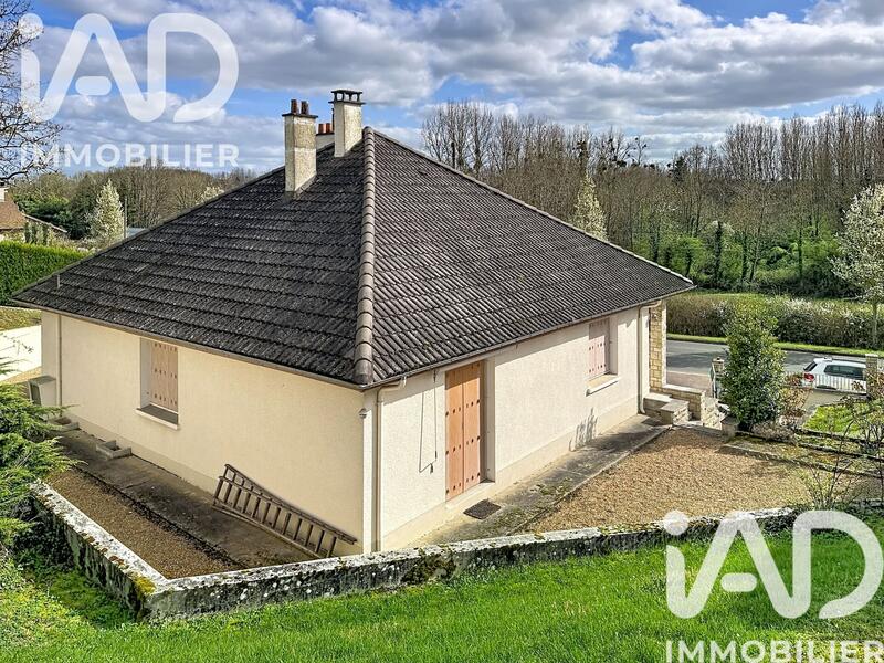 Maison - 93 m² - 4 pièces