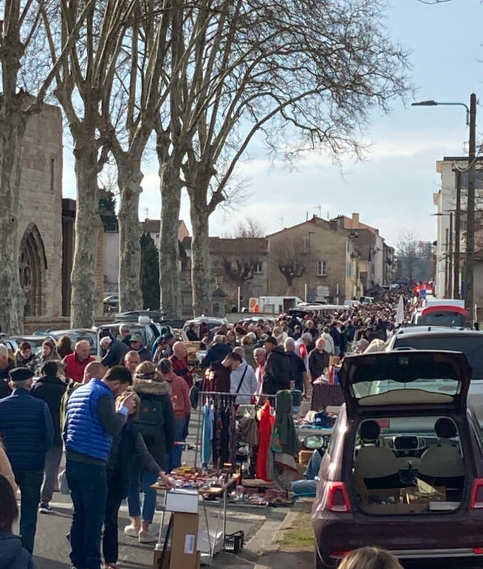 12ème brocante - vide greniers de l'union sportive ecotay moingt