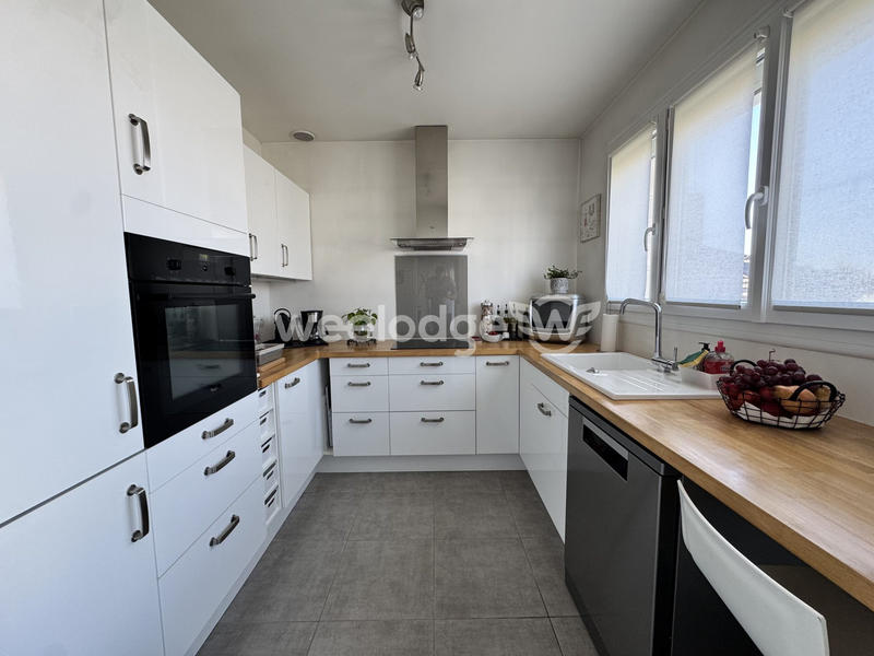 Maison - 89 m² - 5 pièces