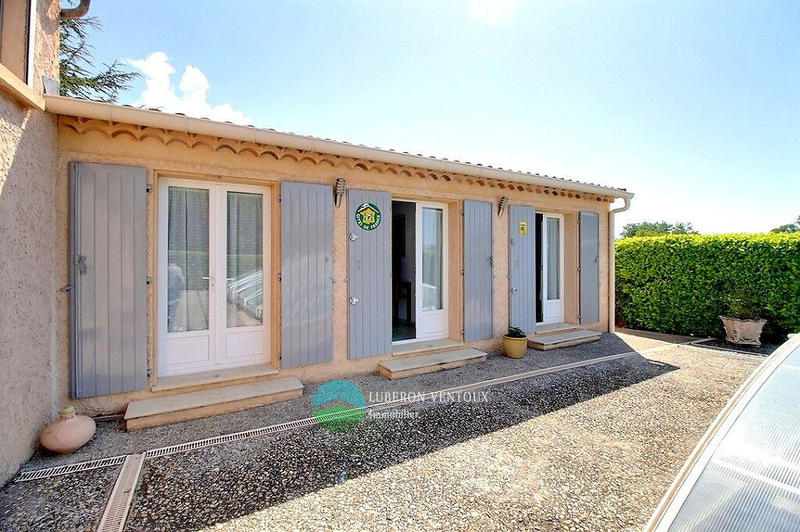 Propriété - 457 m² - 16 pièces