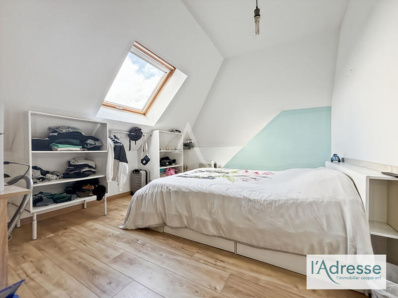 Maison - 189 m² - 8 pièces