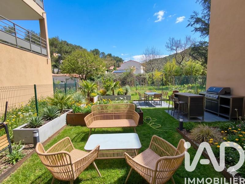 Appartement - 80 m² - 3 pièces