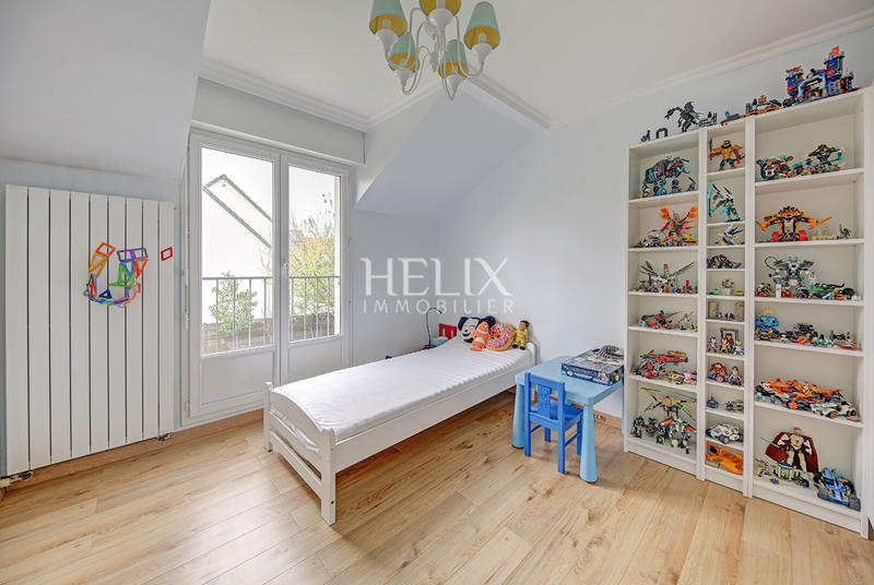 Maison - 163 m² - 5 pièces