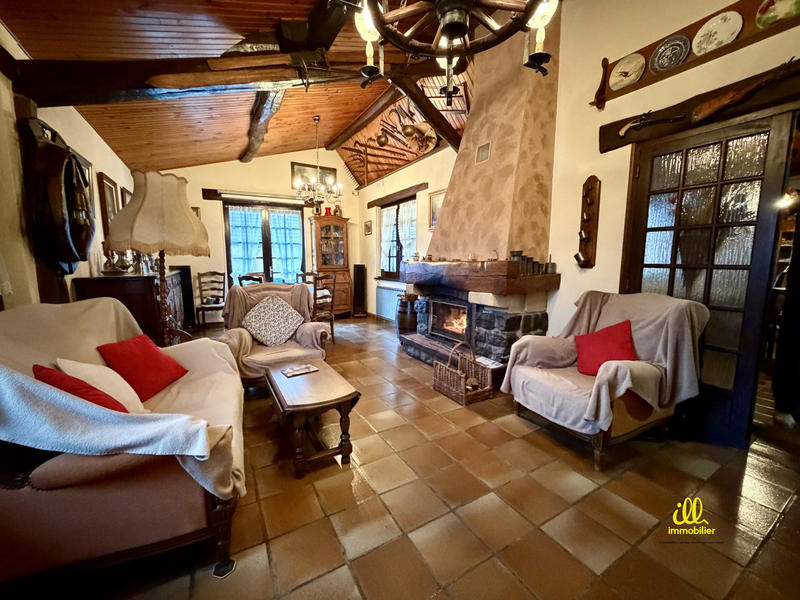 Maison - 109 m² - 6 pièces