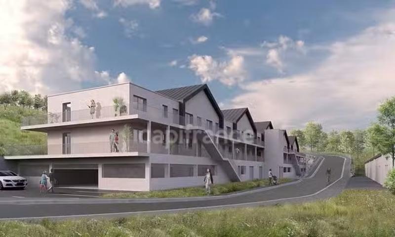 Appartement - 95 m² - 4 pièces