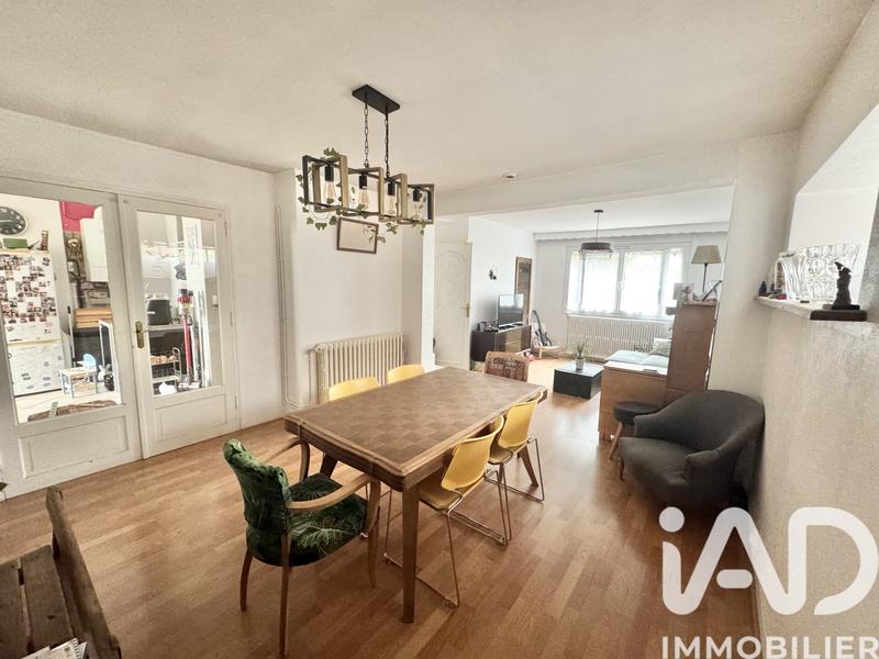 Maison - 96 m² - 4 pièces