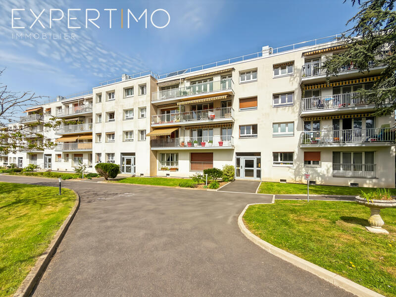 Appartement - 86 m² - 5 pièces
