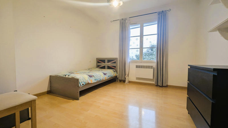 Maison - 171 m² - 7 pièces