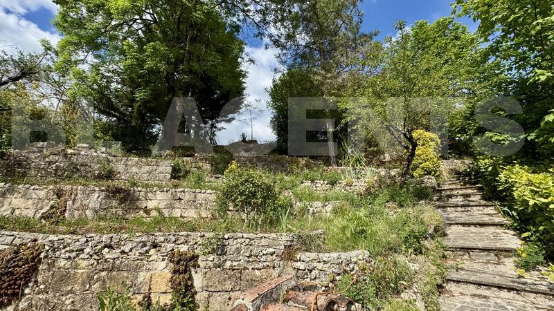 Maison - 139 m² - 7 pièces