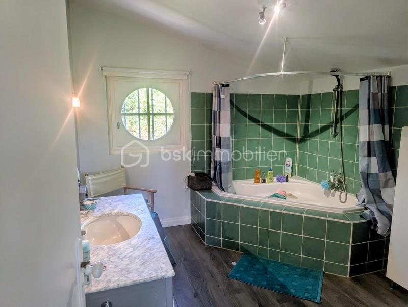 Maison en pierre - 98 m² - 5 pièces