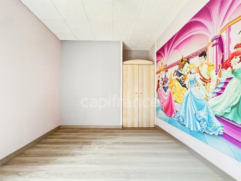 Appartement - 84 m² - 4 pièces