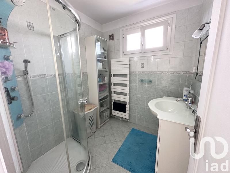 Maison - 94 m² - 5 pièces