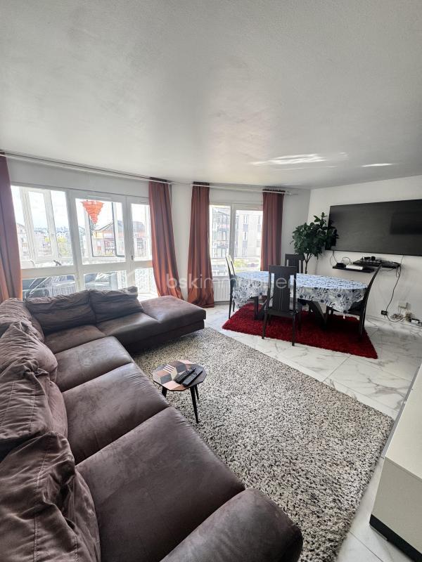 Appartement - 85 m² - 4 pièces