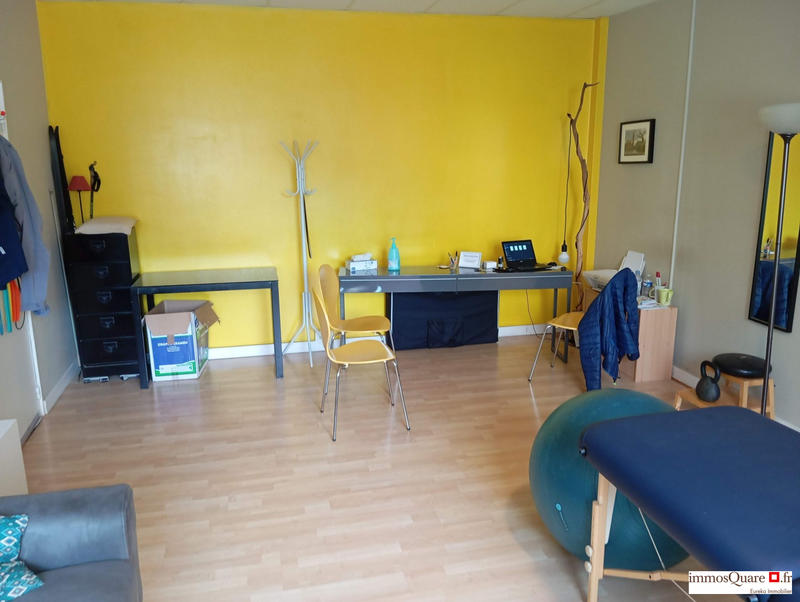 Bureau - 70 m² - 3 pièces