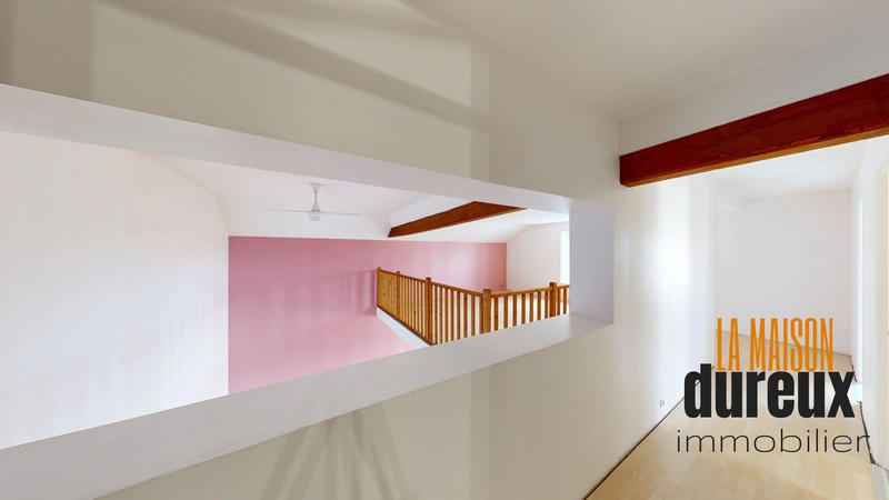 Maison ancienne - 144 m² - 3 pièces