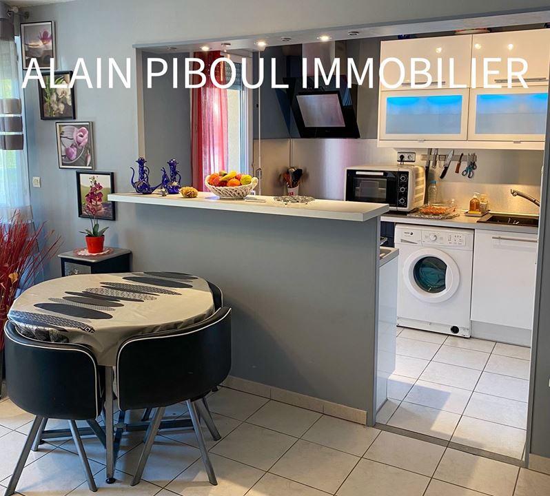 Appartement - 60 m² - 3 pièces