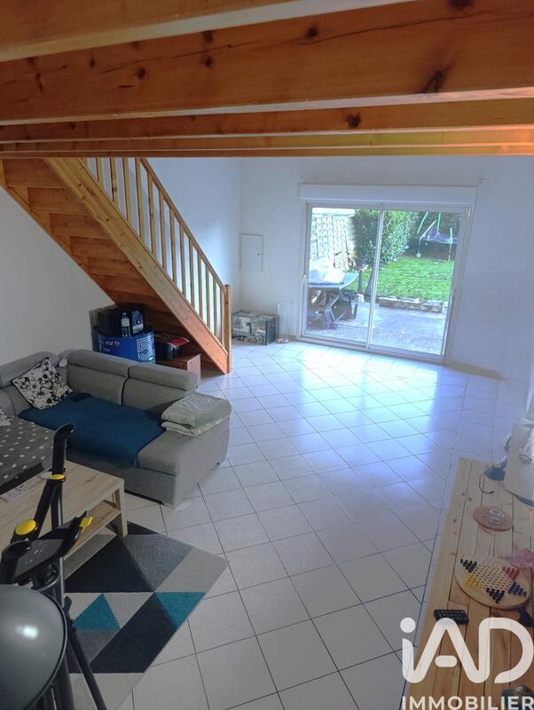 Maison - 205 m² - 10 pièces