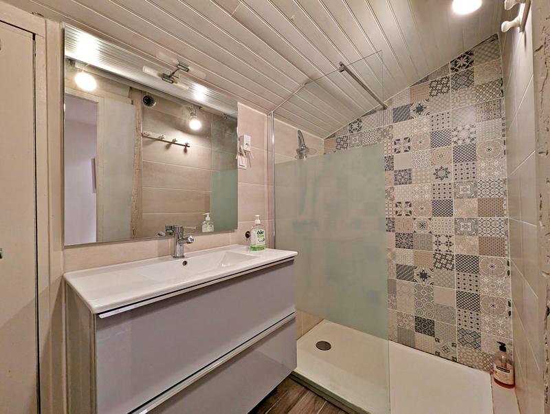 Villa - 338 m² - 10 pièces