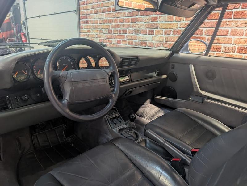 Porsche 964 carrera 4 cabriolet