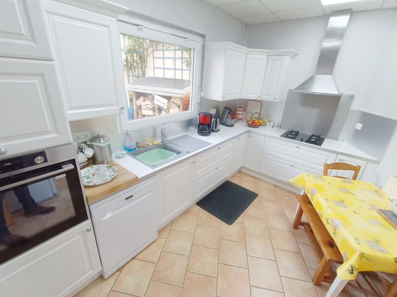 Maison - 183 m² - 6 pièces