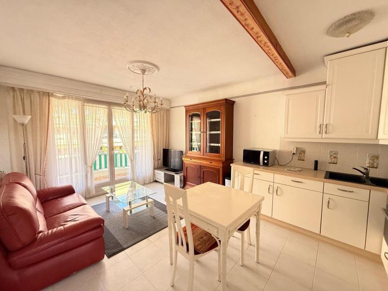 Appartement - 34 m² - 2 pièces