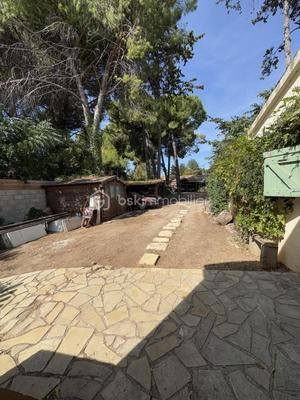 Maison traditionnelle - 103 m² - 4 pièces