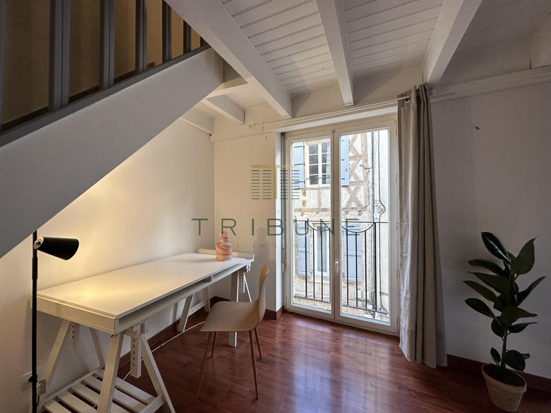 Appartement - 150 m² - 4 pièces