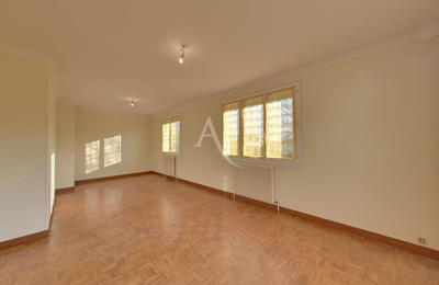 Maison - 73 m² - 4 pièces