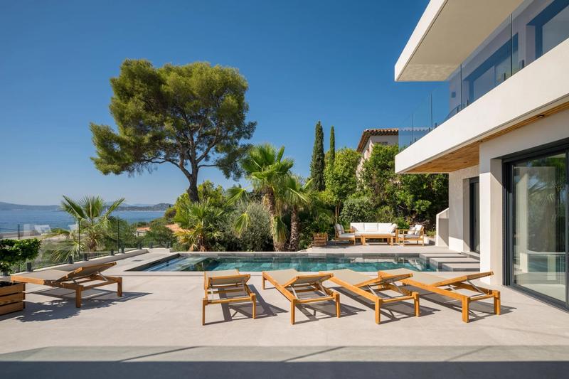 Villa - 350 m² - 8 pièces