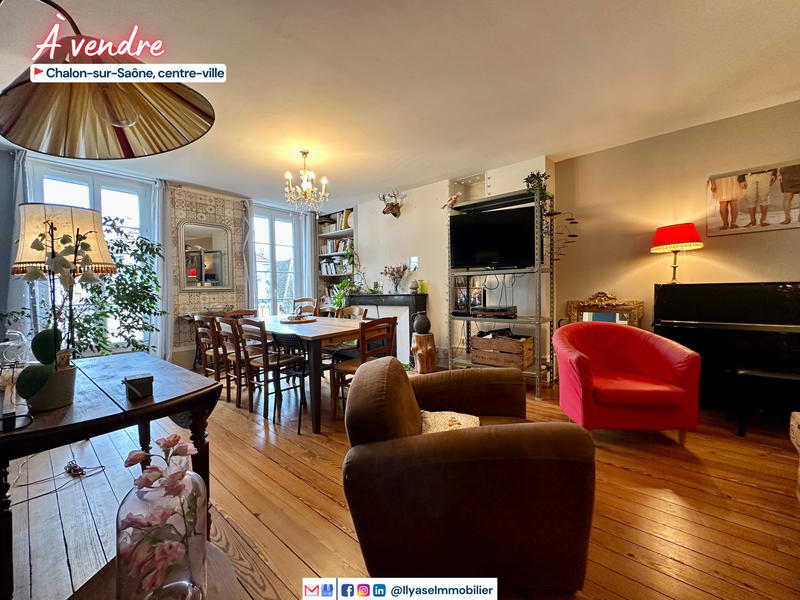 Appartement - 140 m² - 6 pièces