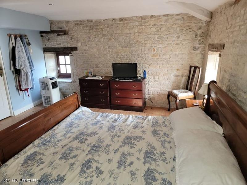 Maison ancienne - 141 m² - 6 pièces