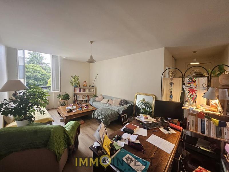 Appartement - 80 m² - 3 pièces