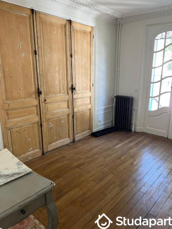 Chambre - 12 m² - 1 pièce