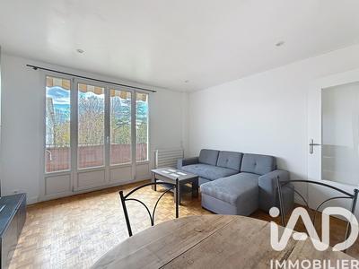 Appartement - 77 m² - 4 pièces