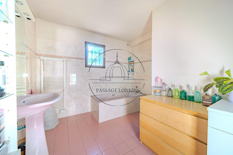 Maison - 124 m² - 5 pièces