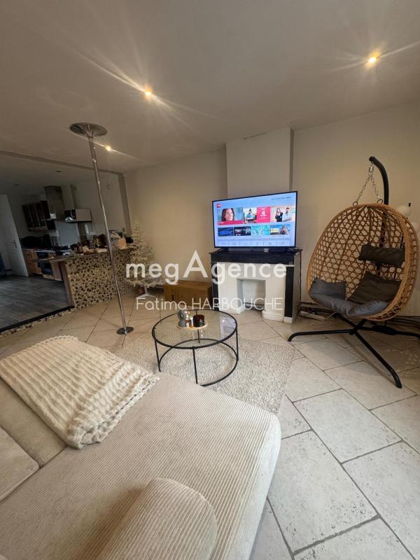 Appartement - 83 m² - 3 pièces