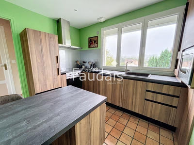Maison - 69 m² - 5 pièces