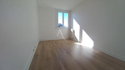 Appartement - 74 m² - 4 pièces
