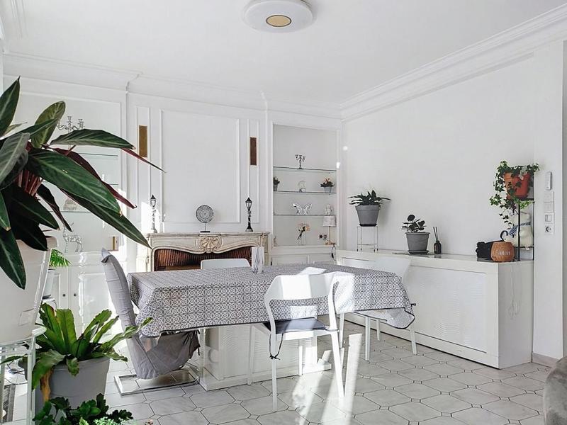 Maison - 192 m² - 8 pièces