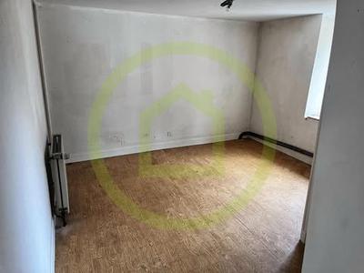 Maison - 97 m² - 3 pièces