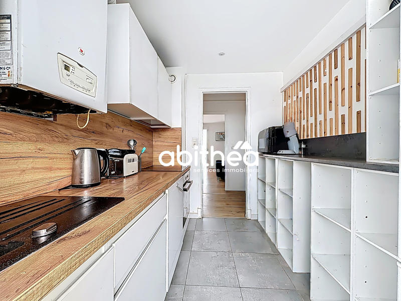 Appartement - 82 m² - 5 pièces