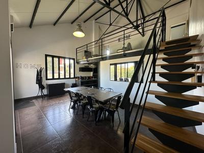 Maison - 125 m² - 4 pièces