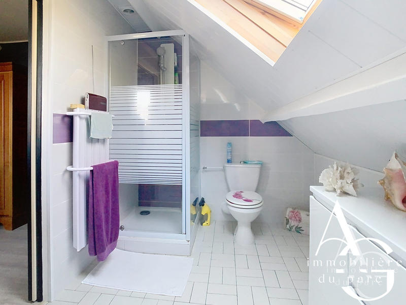 Maison - 137 m² - 6 pièces