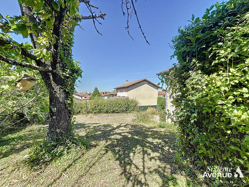 Maison - 100 m² - 6 pièces