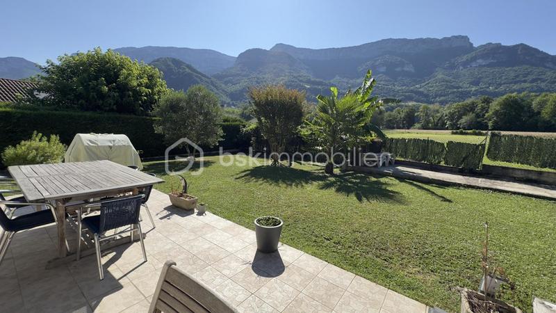 Maison - 108 m² - 5 pièces