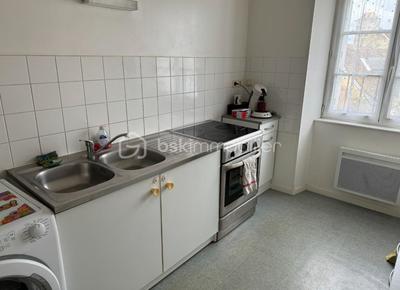 Maison - 122 m² - 7 pièces