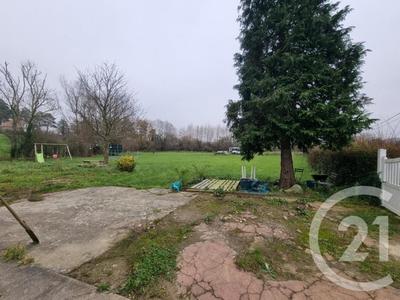 Maison - 85 m² - 5 pièces