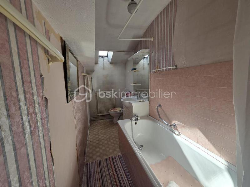 Maison - 175 m² - 7 pièces