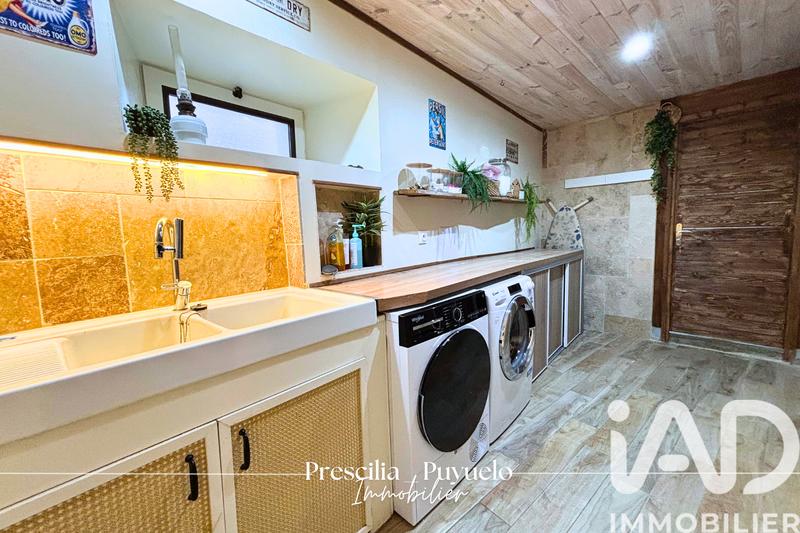 Maison - 185 m² - 6 pièces