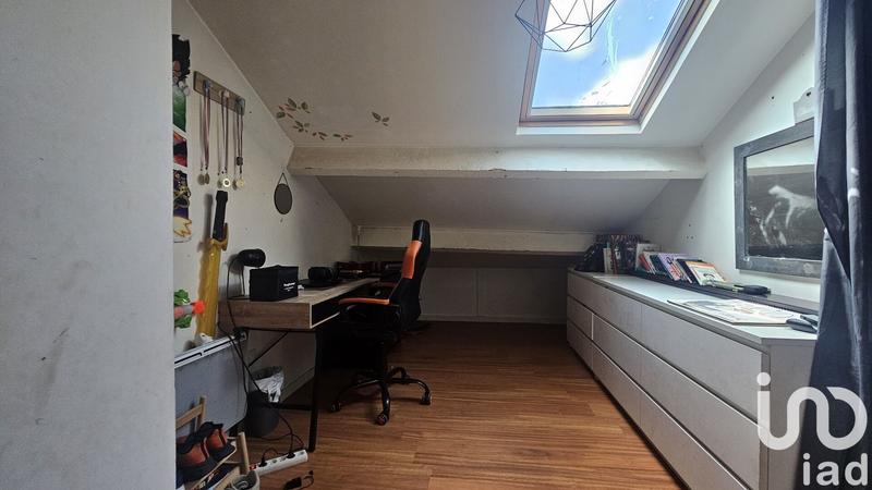 Maison - 99 m² - 4 pièces